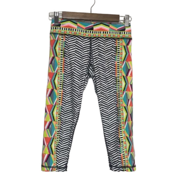 Trina Turk Reaction Cropped Length Capri Leggings Sz XS - Picture 1 of 9